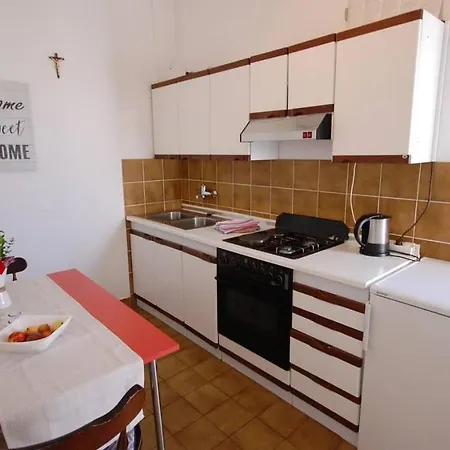 With A Parking Space Njivice, Krk - 21726 Apartman *